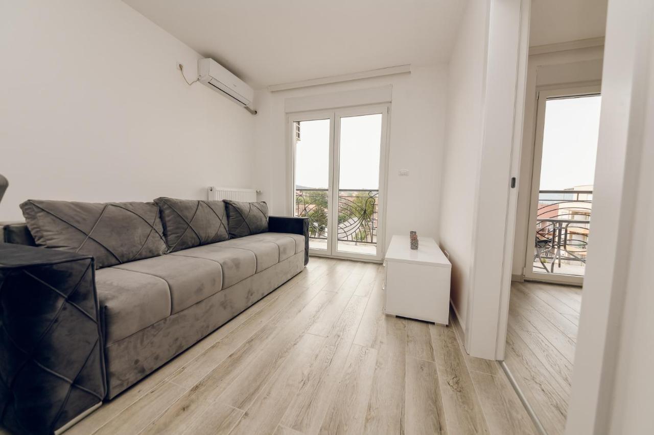 Appartamento Apartman Katarina Banja Koviljača Esterno foto