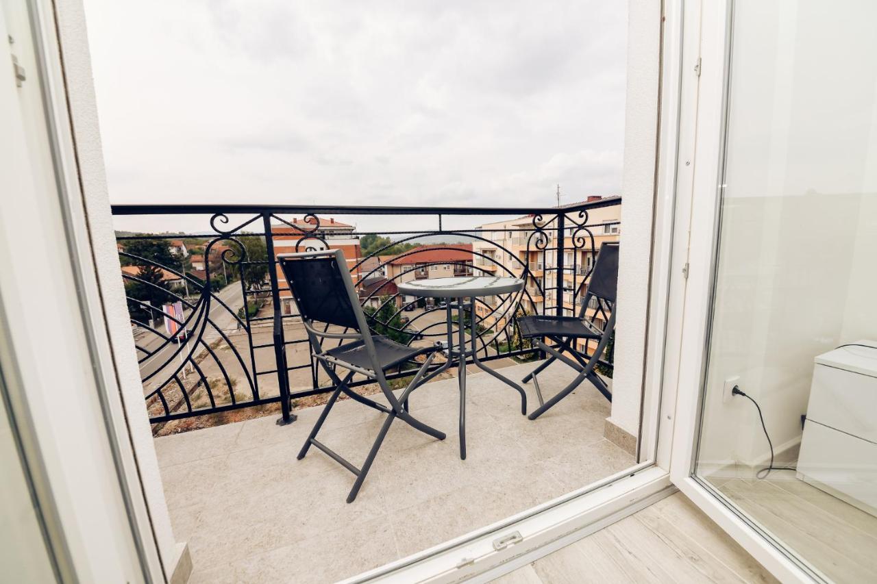 Appartamento Apartman Katarina Banja Koviljača Esterno foto