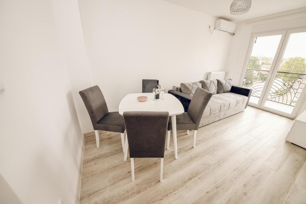 Appartamento Apartman Katarina Banja Koviljača Esterno foto