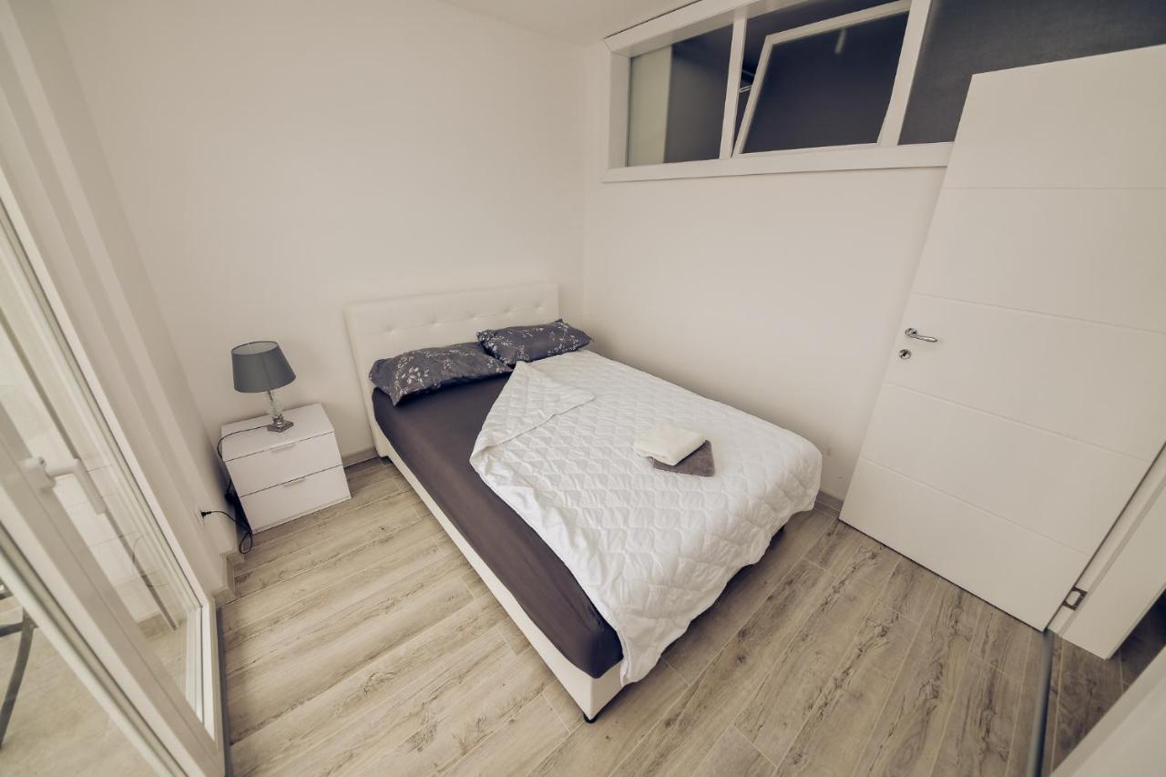 Appartamento Apartman Katarina Banja Koviljača Esterno foto